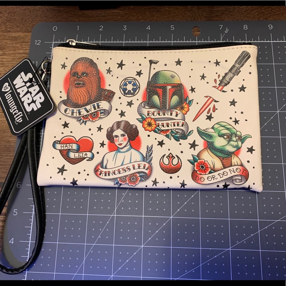 Loungefly Star Wars tattoo Clutch